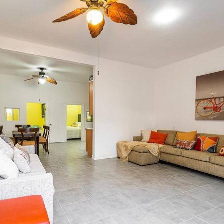 2 Br/ 1 Ba Home, Sleeps 10, 1 Min Walk To Rosarito Beach Dış mekan fotoğraf