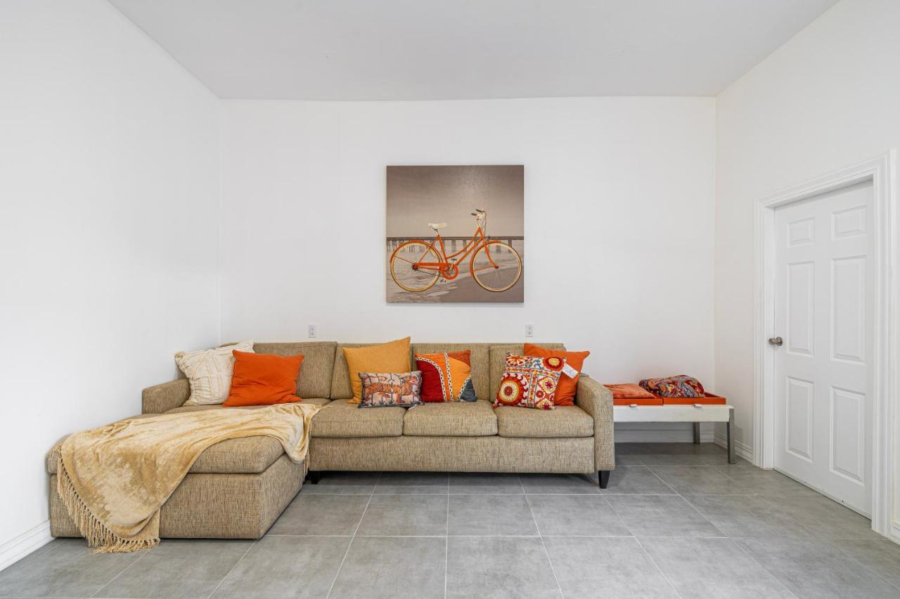 2 Br/ 1 Ba Home, Sleeps 10, 1 Min Walk To Rosarito Beach Dış mekan fotoğraf