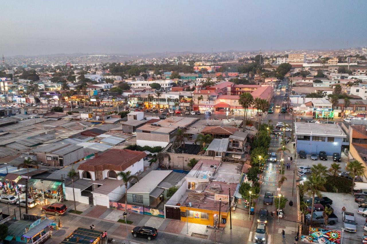 2 Br/ 1 Ba Home, Sleeps 10, 1 Min Walk To Rosarito Beach Dış mekan fotoğraf
